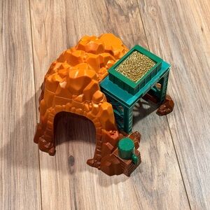 The Thomas & Friends TrackMaster Crovan's Gate Mine
